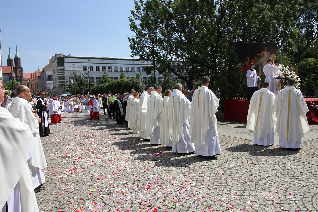 Procesji Bożego Ciała w Legnica - nasza fotorelacja