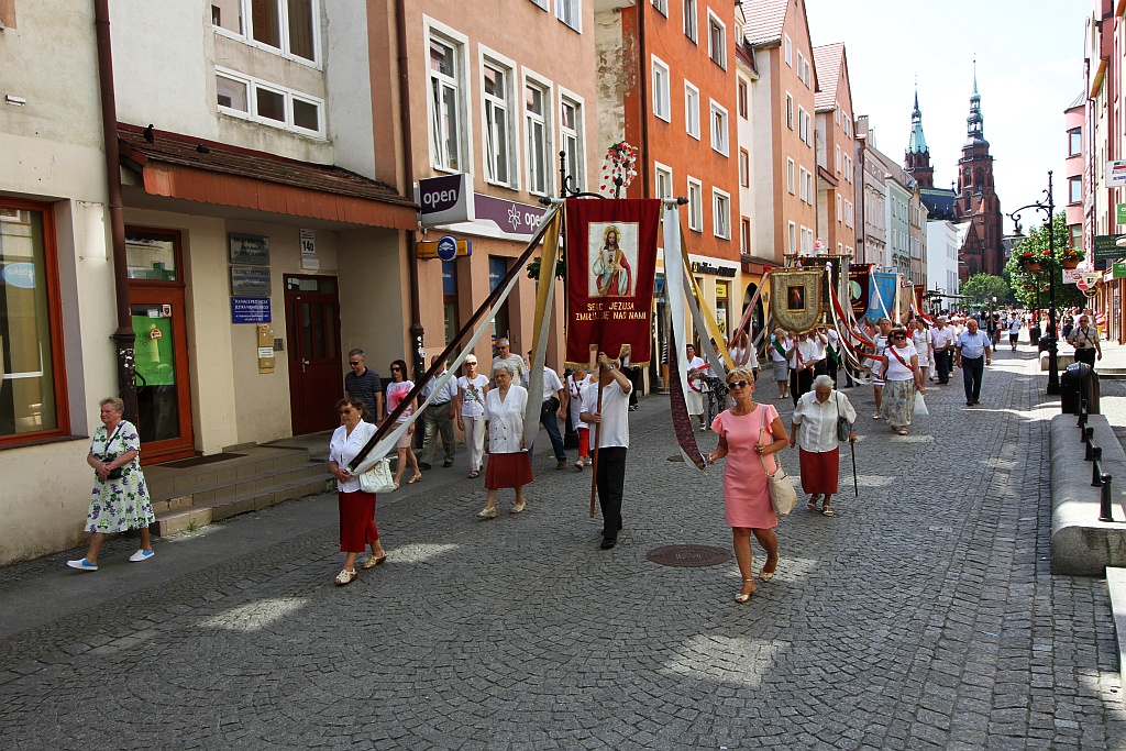 Procesji Bożego Ciała w Legnica - nasza fotorelacja