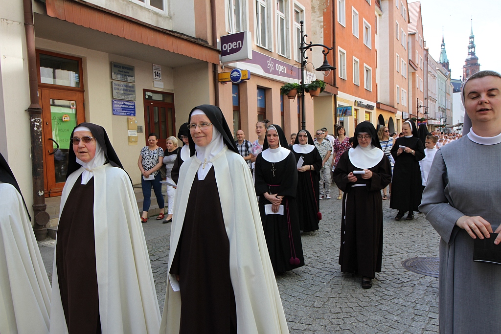 Procesji Bożego Ciała w Legnica - nasza fotorelacja
