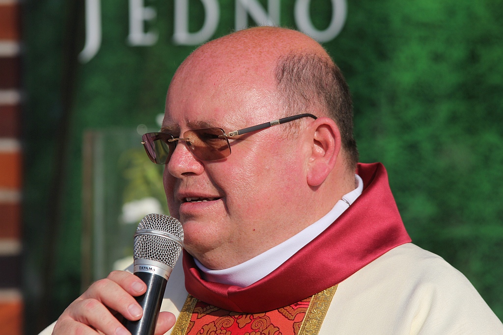 Procesja Bożego Ciała w parafii na osiedlu Kopernika