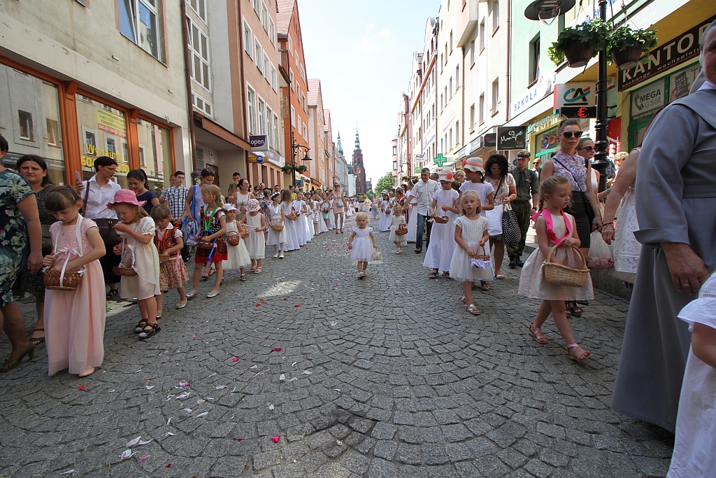 Procesji Bożego Ciała w Legnica - nasza fotorelacja