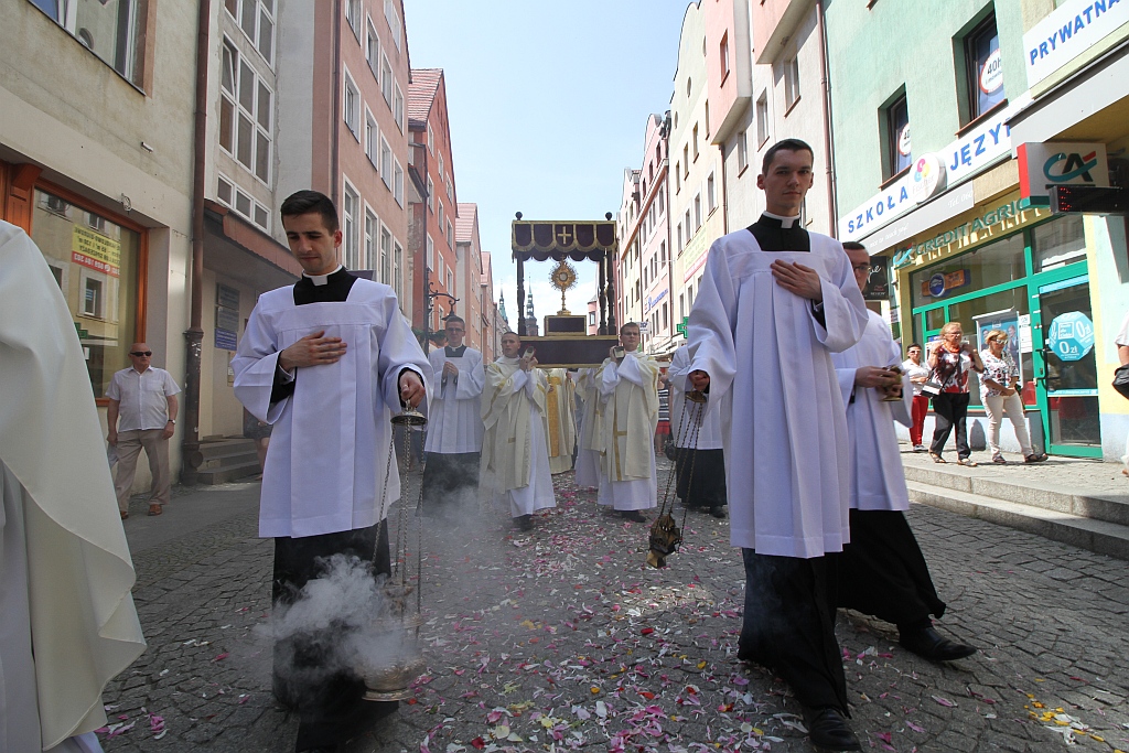 Procesji Bożego Ciała w Legnica - nasza fotorelacja