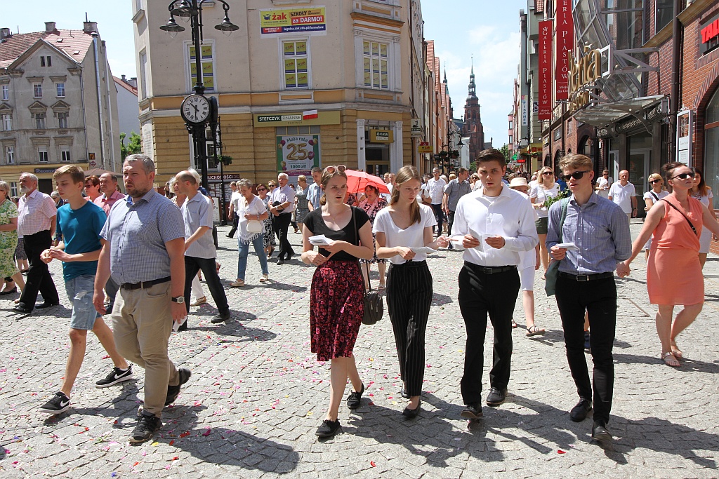 Procesji Bożego Ciała w Legnica - nasza fotorelacja