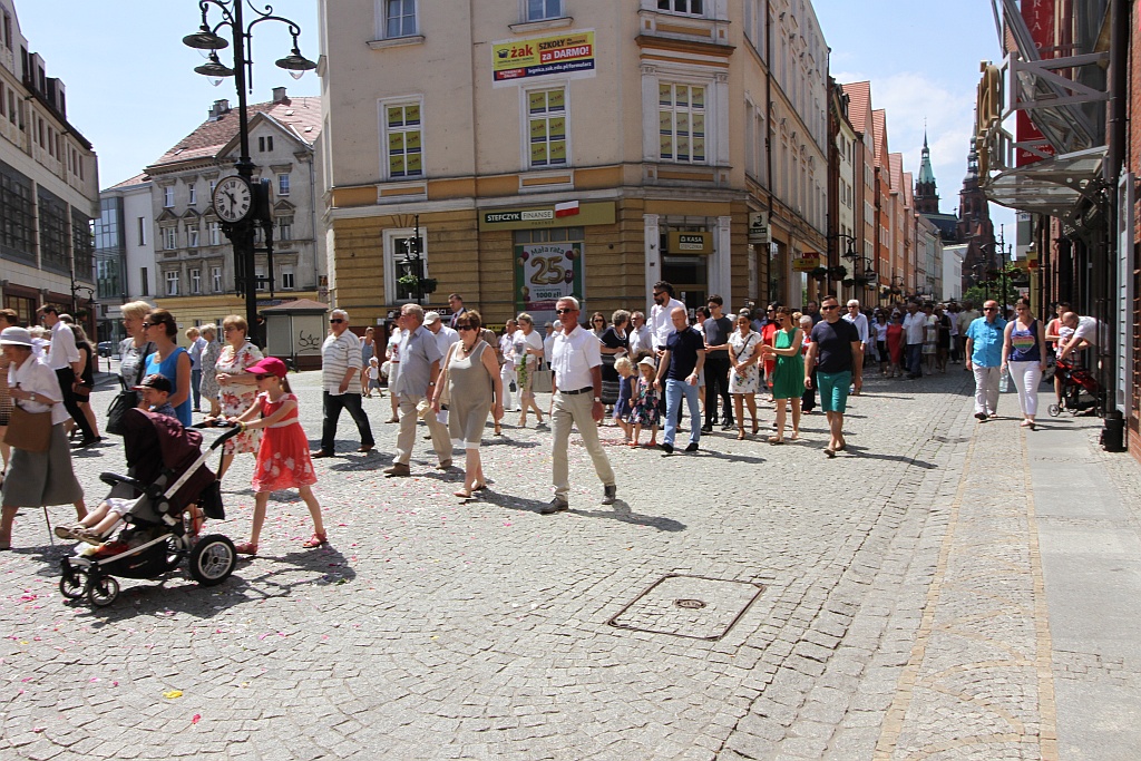 Procesji Bożego Ciała w Legnica - nasza fotorelacja