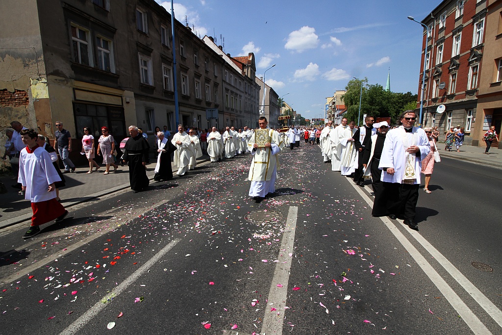 Procesji Bożego Ciała w Legnica - nasza fotorelacja