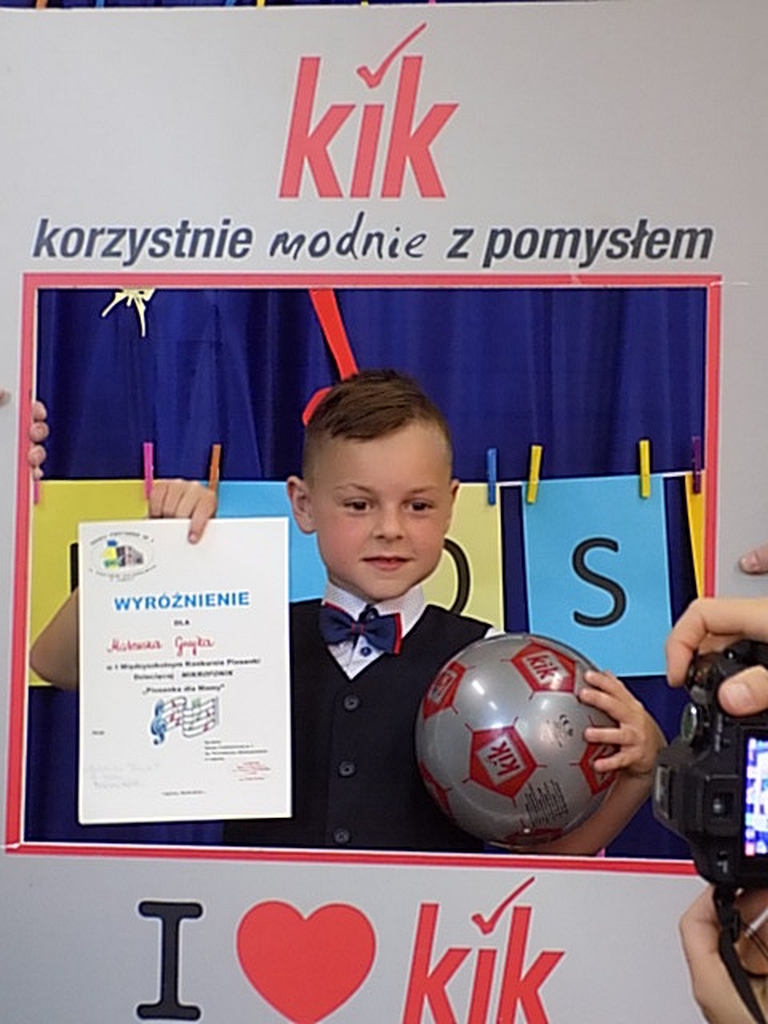 I Międzyszkolnym Konkursie Piosenki Dziecięcej „Mikrofonik”