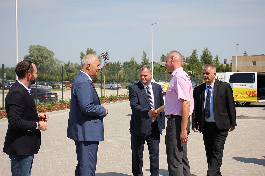 Huras przeprowadził się z Legnicy do Nowej Wsi Legnickiej