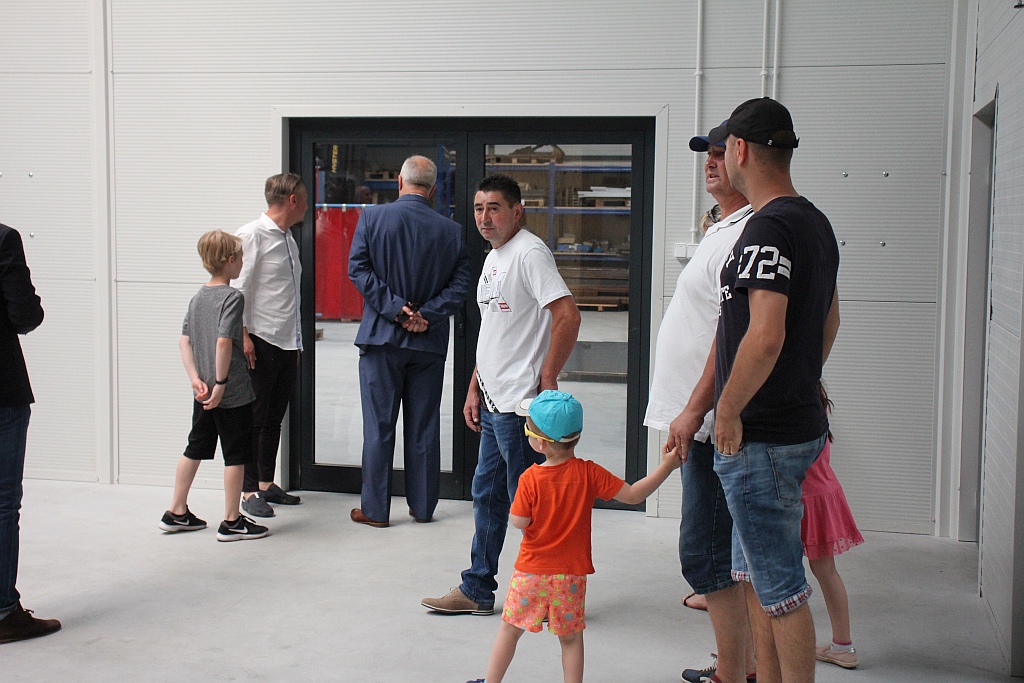 Huras przeprowadził się z Legnicy do Nowej Wsi Legnickiej