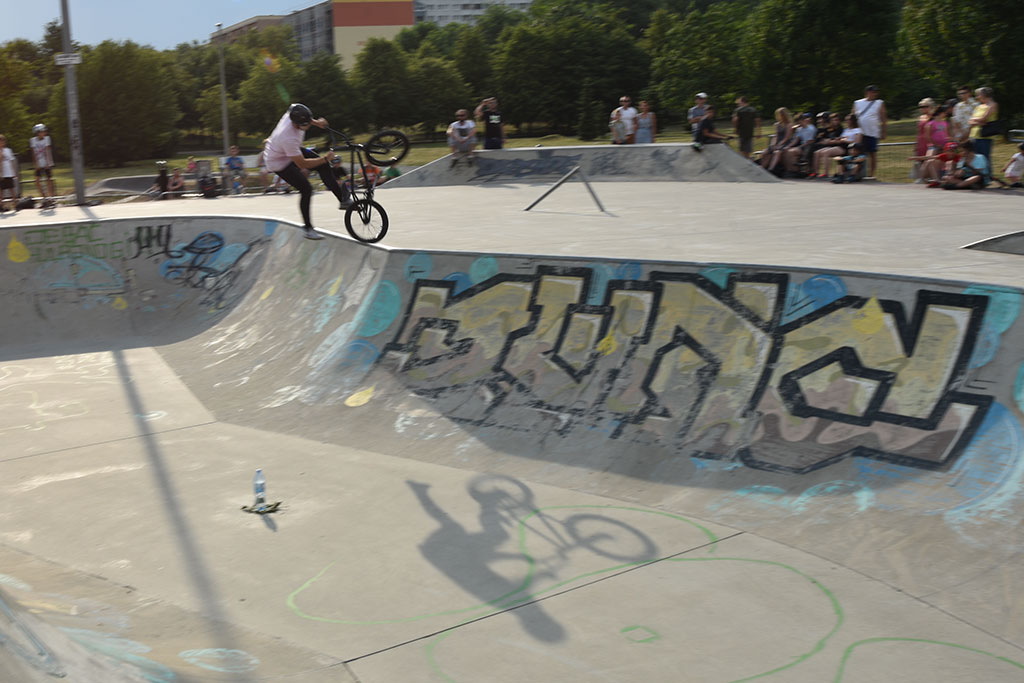 Na legnickim skateparku odbyły się zawody Skate Jam. Cz.2