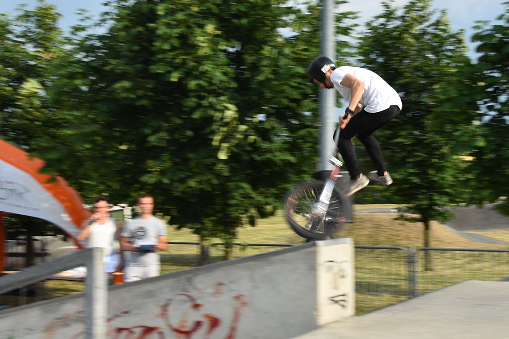 Na legnickim skateparku odbyły się zawody Skate Jam. Cz.2