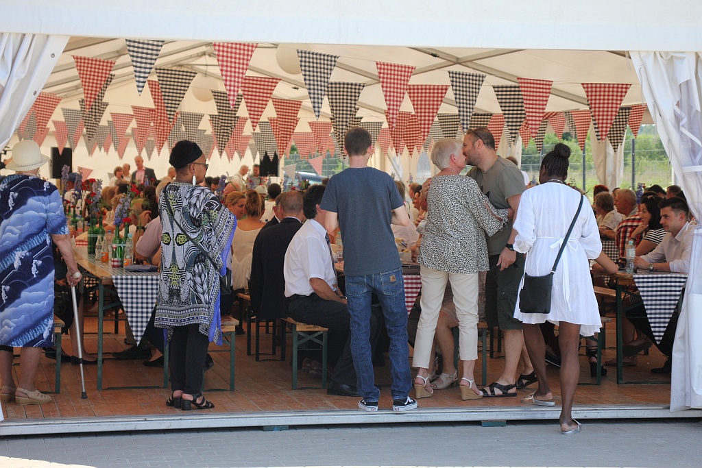 Huras przeprowadził się z Legnicy do Nowej Wsi Legnickiej