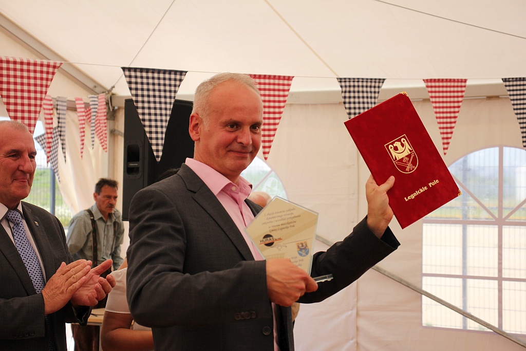 Huras przeprowadził się z Legnicy do Nowej Wsi Legnickiej