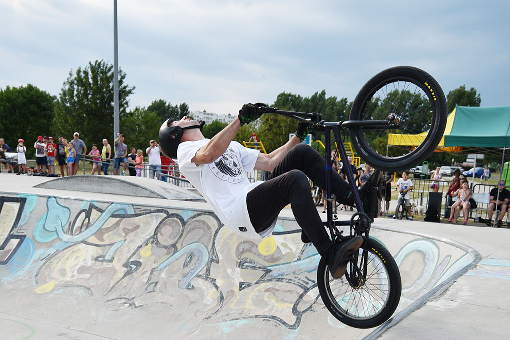 Na legnickim skateparku odbyły się zawody Skate Jam. Cz.2