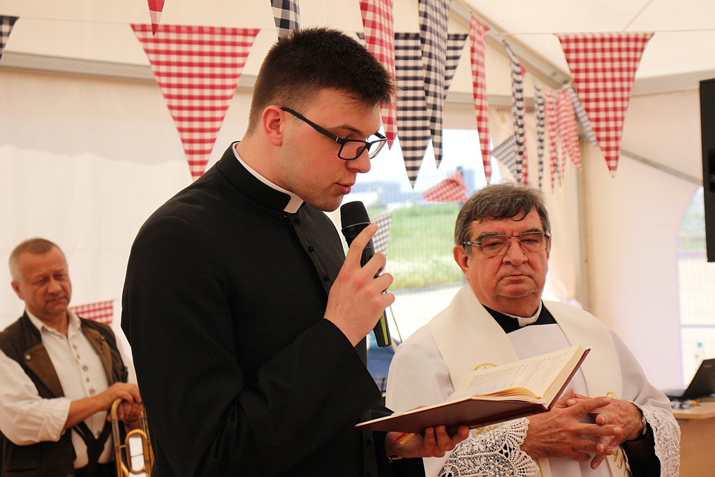 Huras przeprowadził się z Legnicy do Nowej Wsi Legnickiej