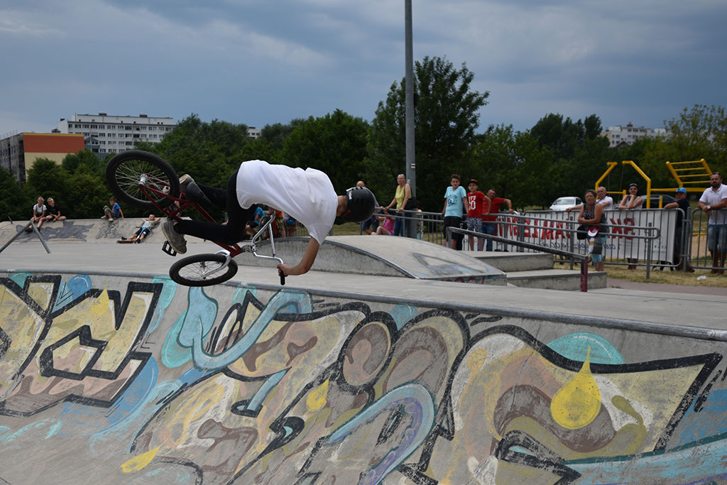 Na legnickim skateparku odbyły się zawody Skate Jam. Cz.2