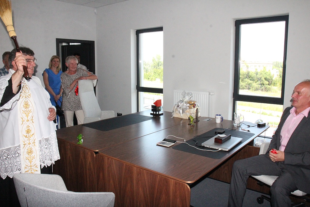 Huras przeprowadził się z Legnicy do Nowej Wsi Legnickiej