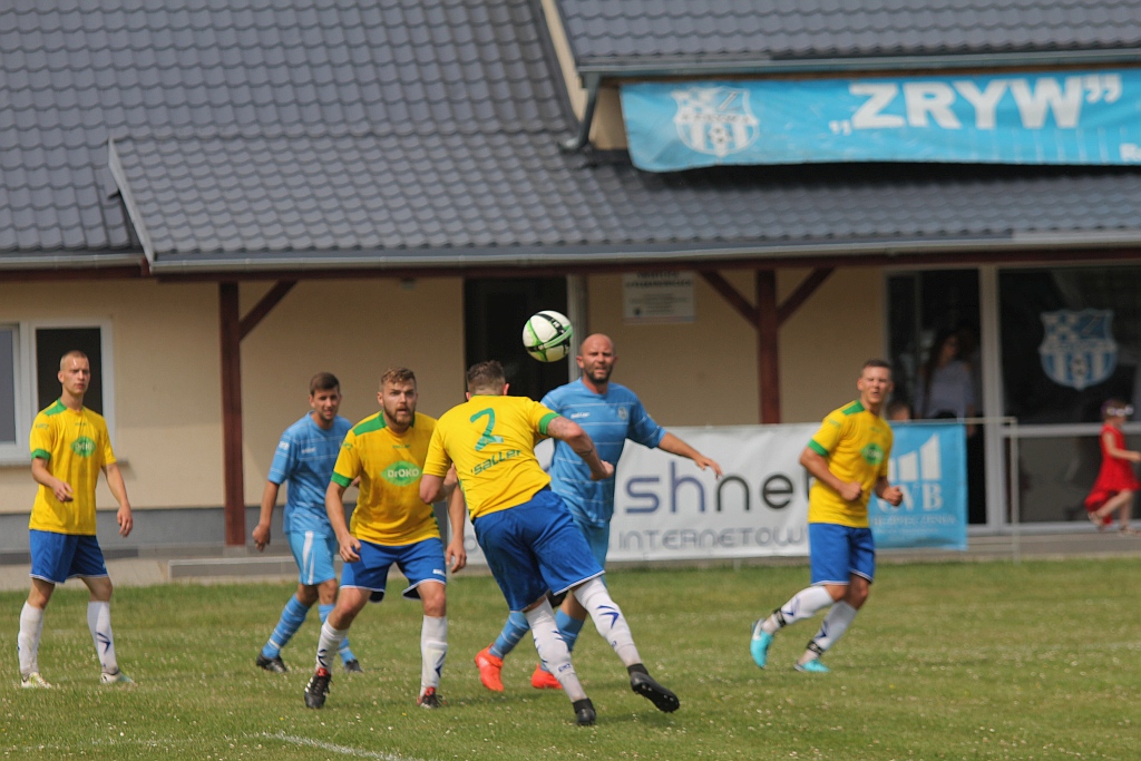 W Kłębanowicach mrożą szampany. Zryw pokonał Spartę