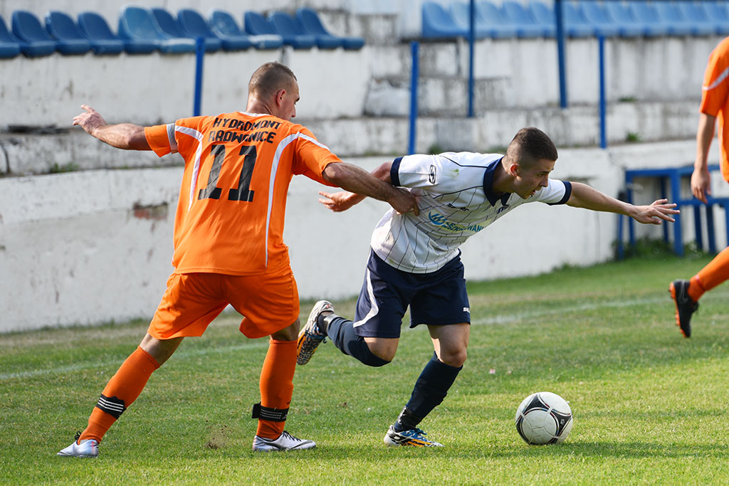 Dziewięć goli przy Grabskiego. Efektowna wygrana Konfeksu