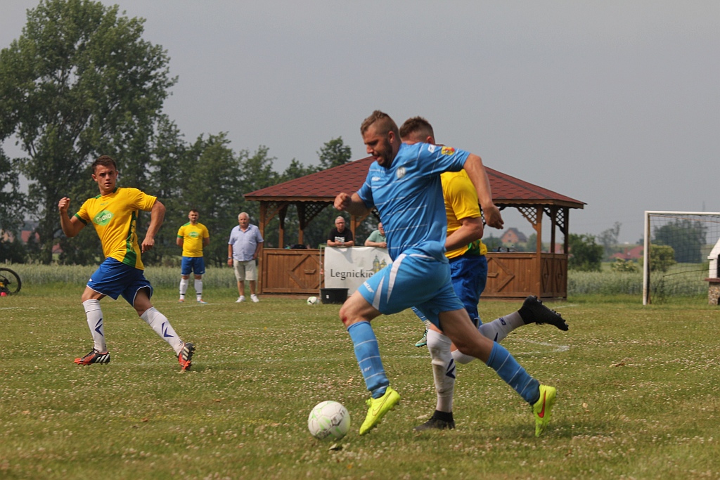 W Kłębanowicach mrożą szampany. Zryw pokonał Spartę
