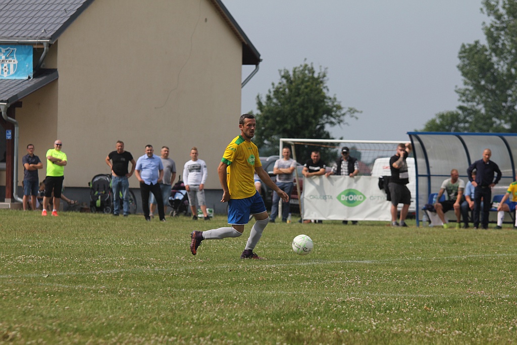 W Kłębanowicach mrożą szampany. Zryw pokonał Spartę