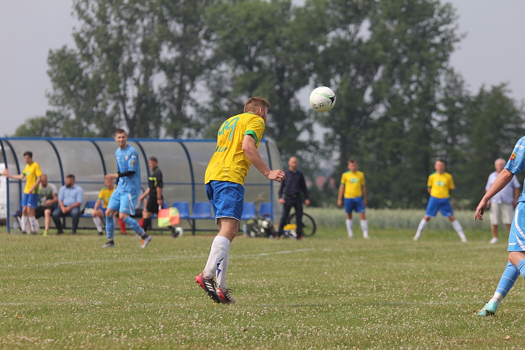 W Kłębanowicach mrożą szampany. Zryw pokonał Spartę