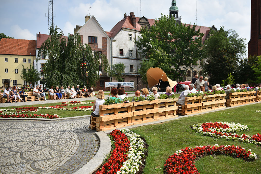 Plenerowy koncert Posłuchajcie Chopina. Wspaniała uczta muzyczna