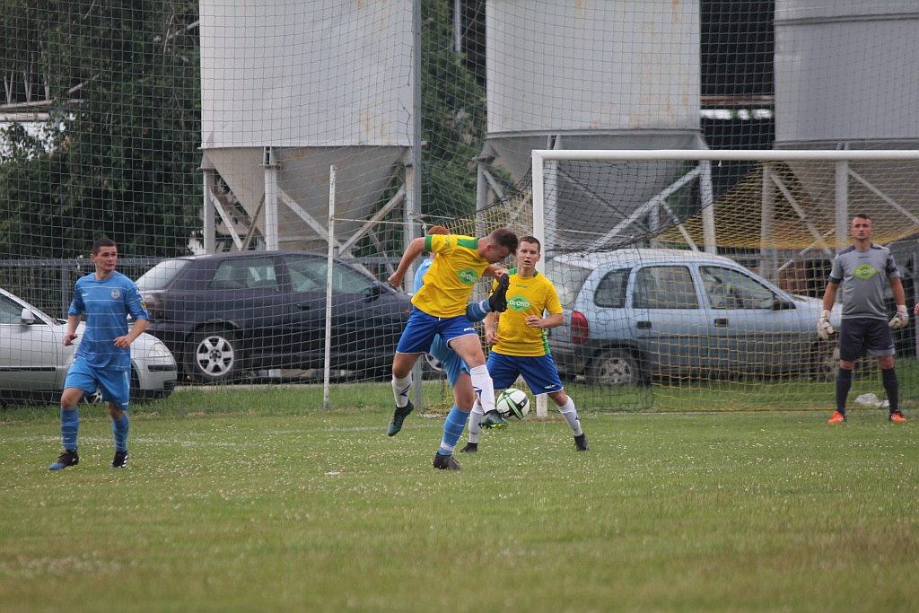 W Kłębanowicach mrożą szampany. Zryw pokonał Spartę