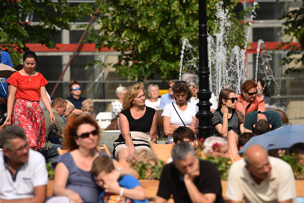 Plenerowy koncert Posłuchajcie Chopina. Wspaniała uczta muzyczna