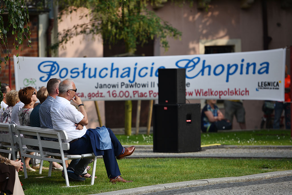 Plenerowy koncert Posłuchajcie Chopina. Wspaniała uczta muzyczna