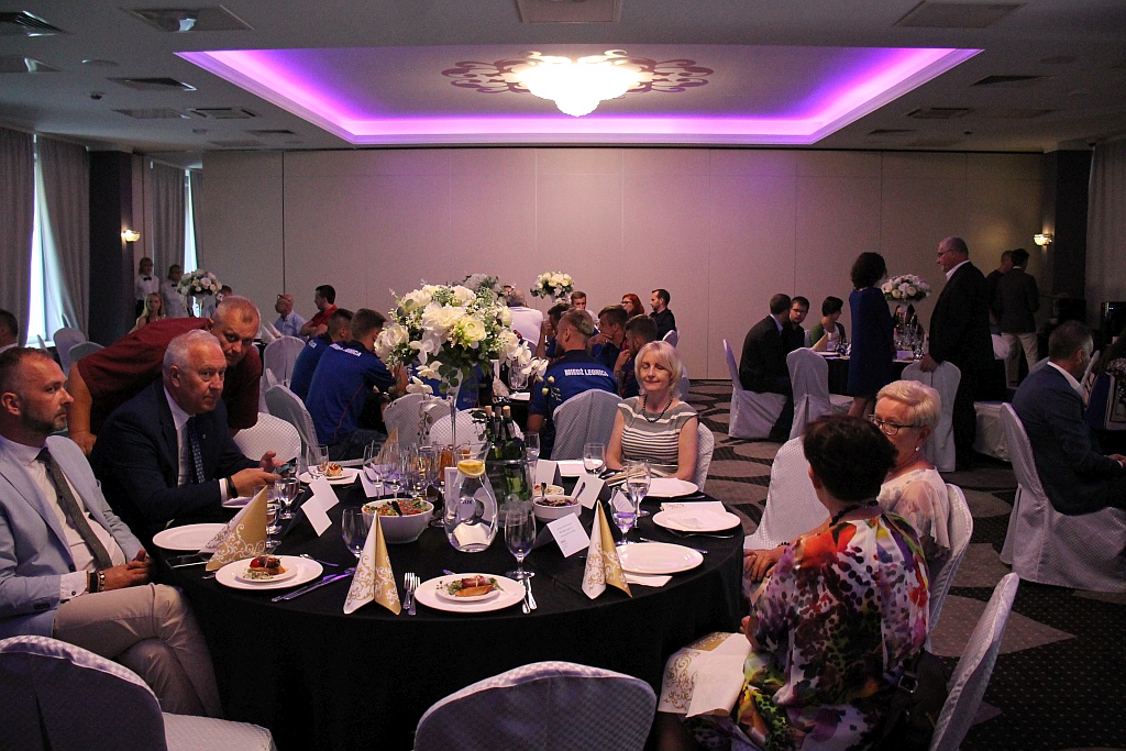 Miedź w gościach u prezydenta. Był tort, gratulacje i obiad