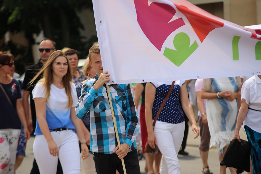 X Marsz dla Życia i Rodziny w Legnicy - nasza fotorelacja