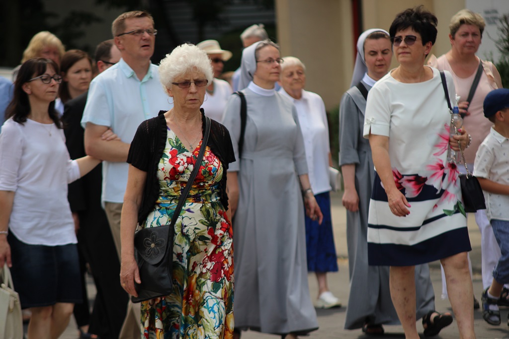 X Marsz dla Życia i Rodziny w Legnicy - nasza fotorelacja