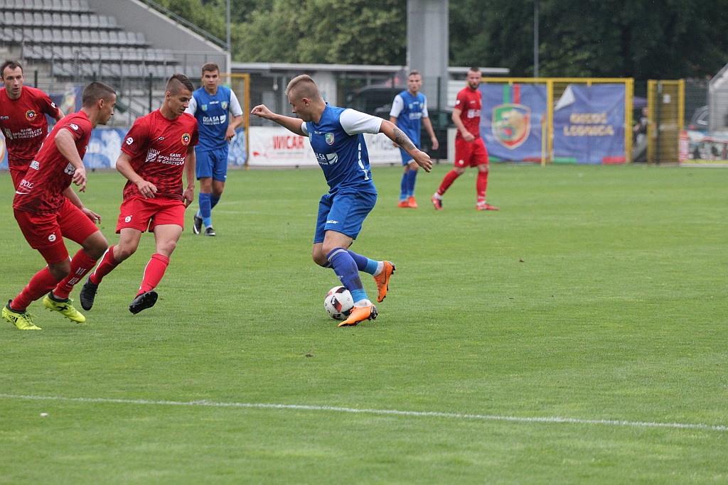 Rezerwy Miedzi wygrały z Unią i są bliskie utrzymania