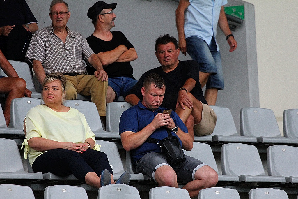 Rezerwy Miedzi wygrały z Unią i są bliskie utrzymania