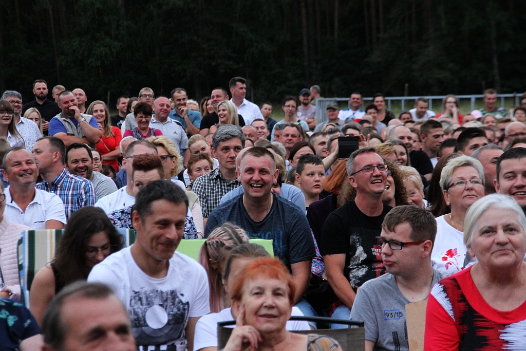Kabaretowe Ściernisko przyciągnęło ponad tysiąc osób