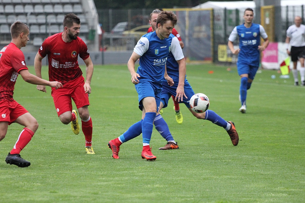 Rezerwy Miedzi wygrały z Unią i są bliskie utrzymania