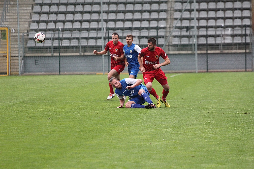 Rezerwy Miedzi wygrały z Unią i są bliskie utrzymania