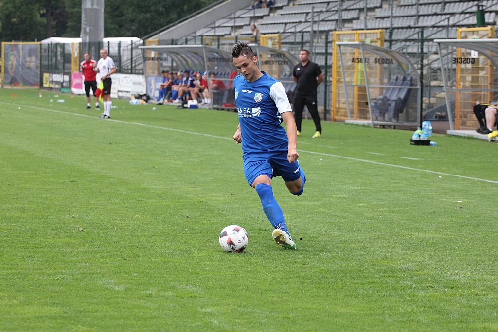 Rezerwy Miedzi wygrały z Unią i są bliskie utrzymania