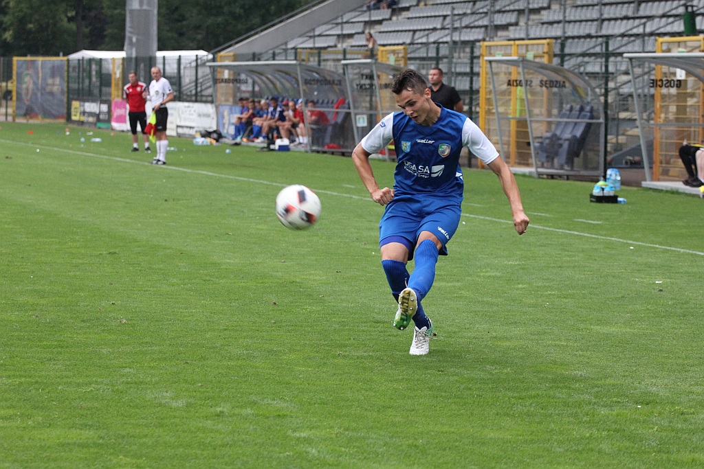 Rezerwy Miedzi wygrały z Unią i są bliskie utrzymania