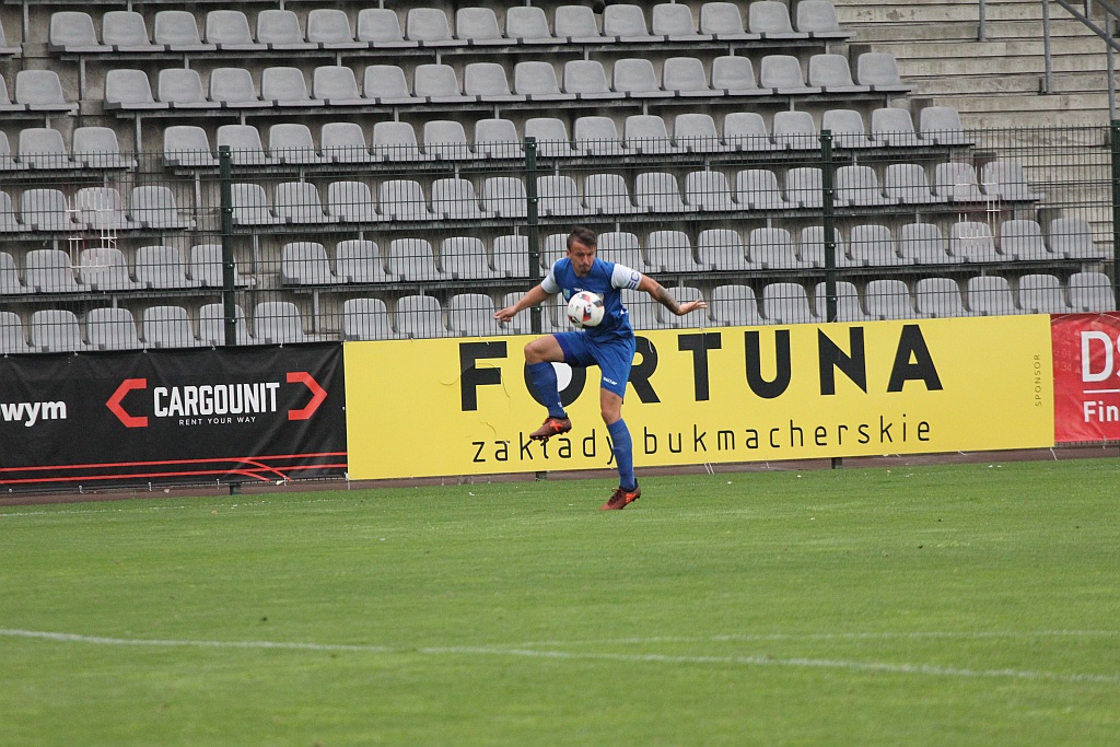 Rezerwy Miedzi wygrały z Unią i są bliskie utrzymania