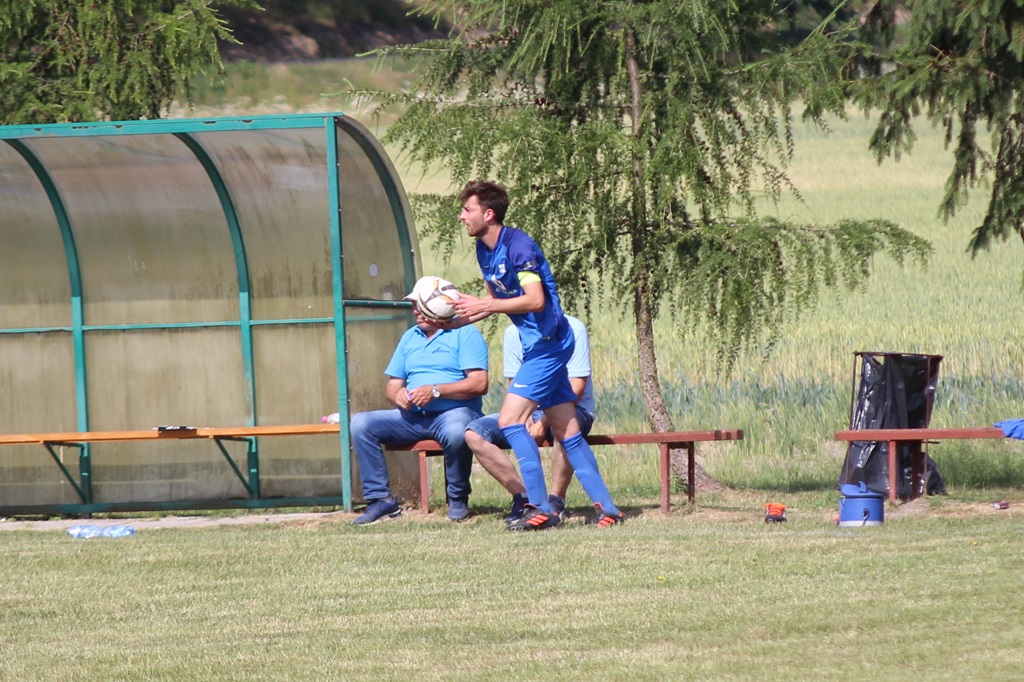 Mewa wygrała z Albatrosem Jaśkowice w derbach gminy Kunice