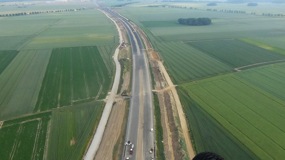 Trwają prace budowlane na odcinku S3 z Legnicy do Jawora