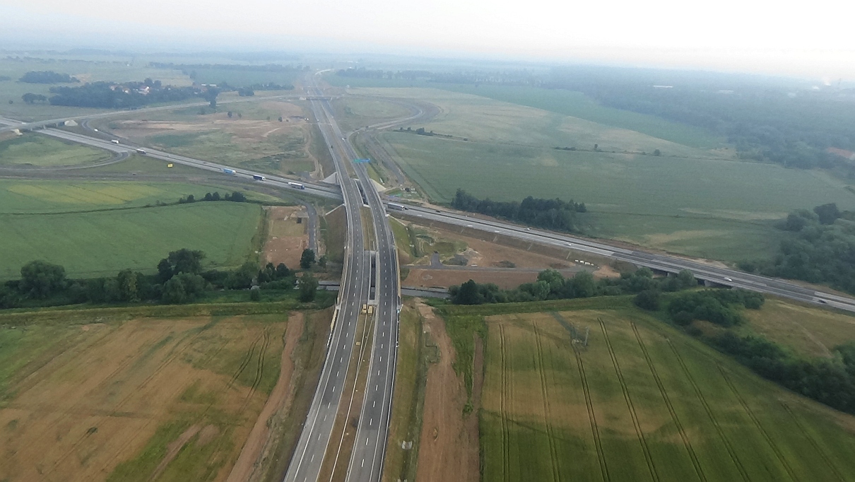 Trwają prace budowlane na odcinku S3 z Legnicy do Jawora