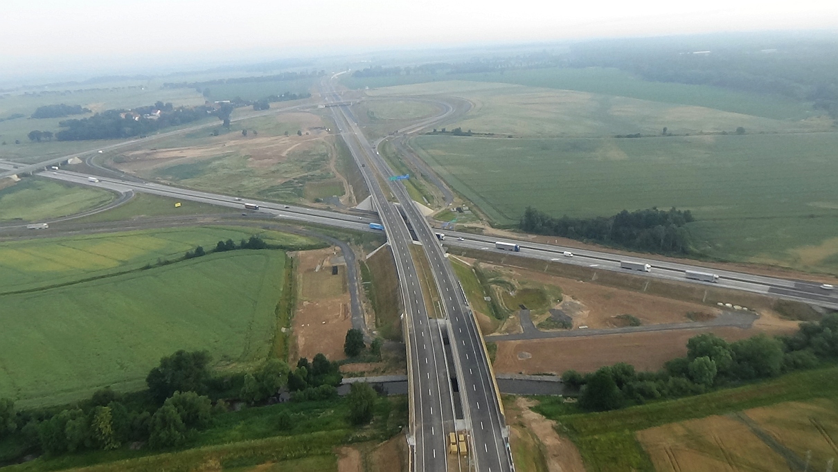 Trwają prace budowlane na odcinku S3 z Legnicy do Jawora