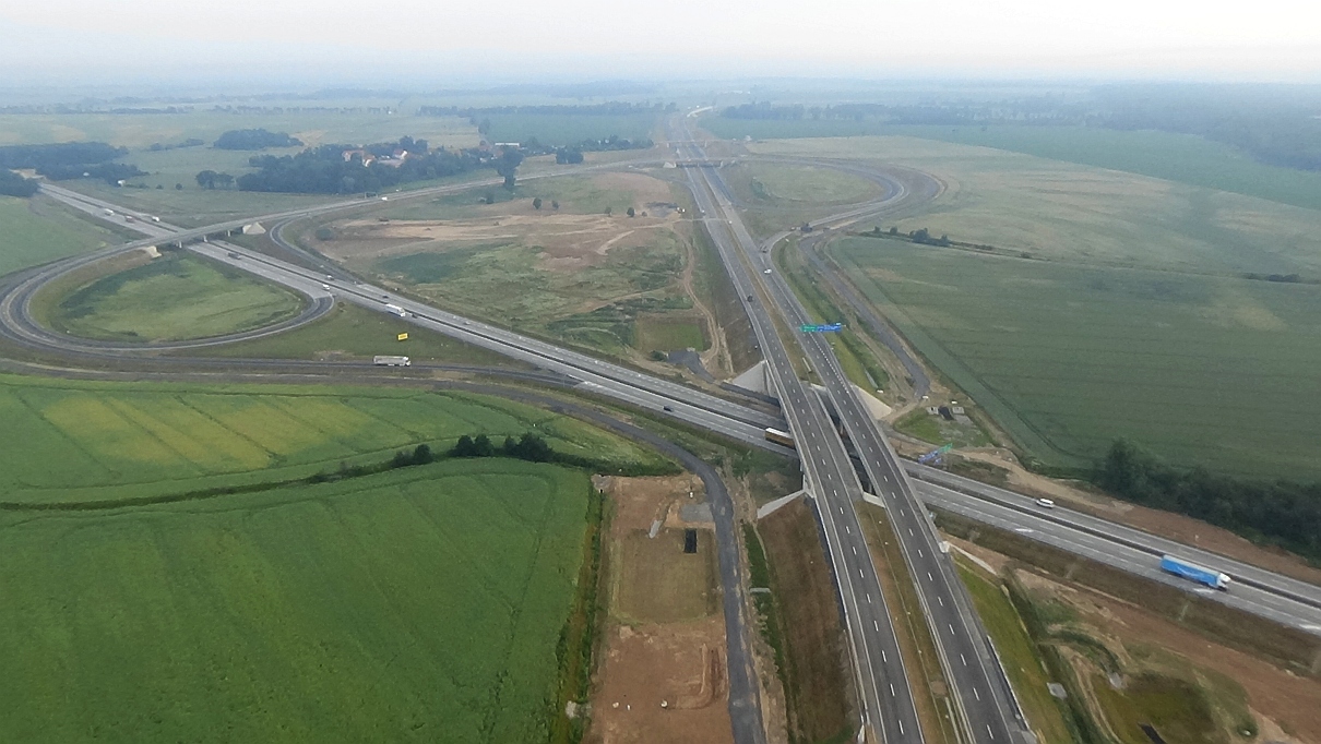 Trwają prace budowlane na odcinku S3 z Legnicy do Jawora