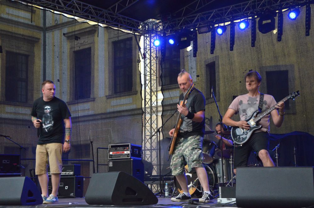 Dziedziniec Akademii Rycerskiej rozbrzmiewał rockiem