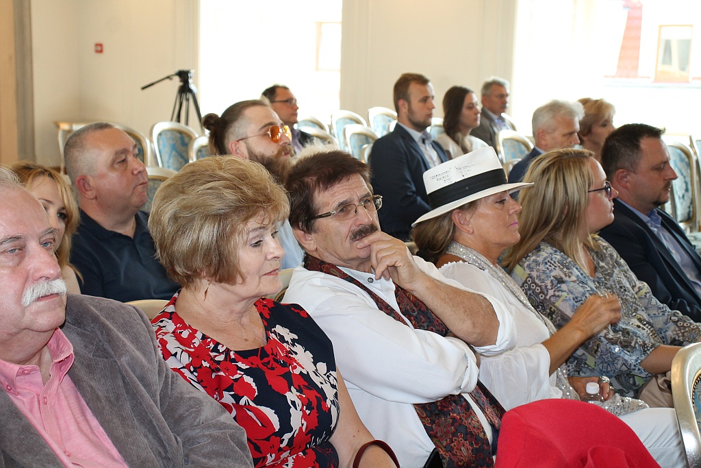 Waldemar Krzystek honorowym obywatelem Legnicy           
