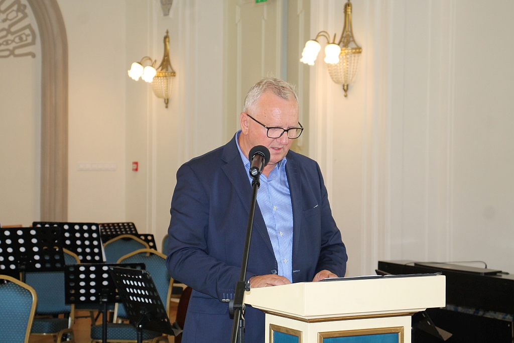 Waldemar Krzystek honorowym obywatelem Legnicy           
