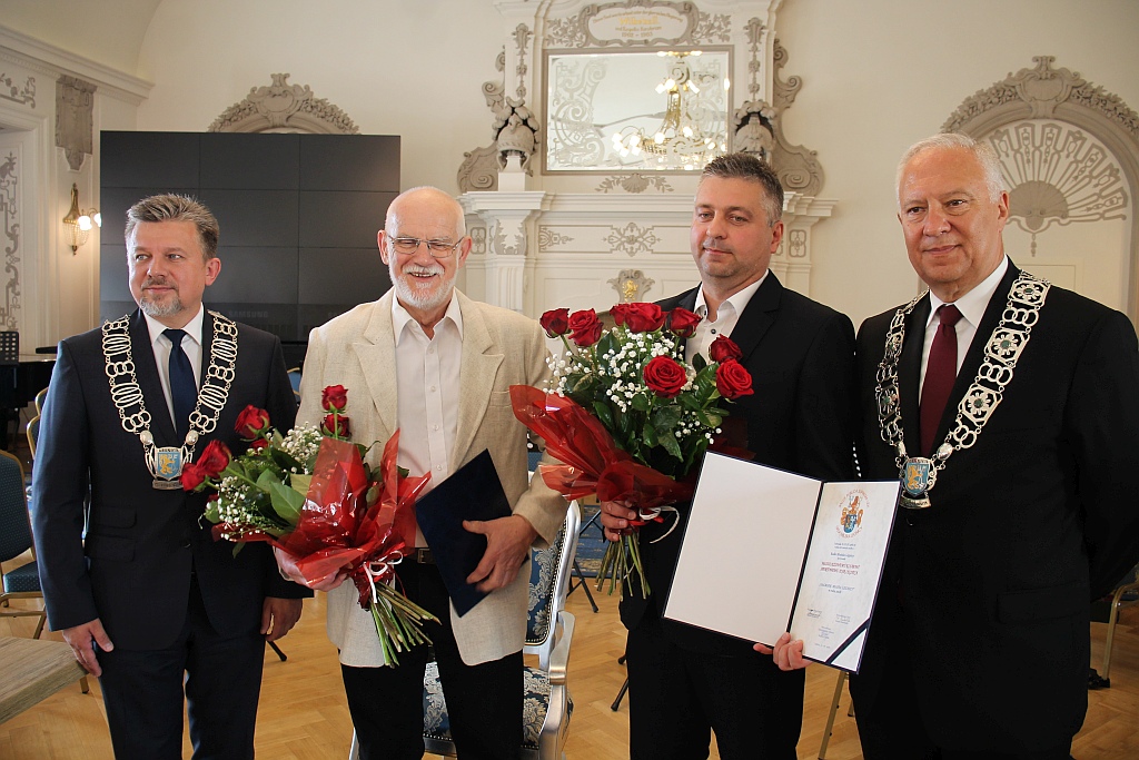 Waldemar Krzystek honorowym obywatelem Legnicy           

