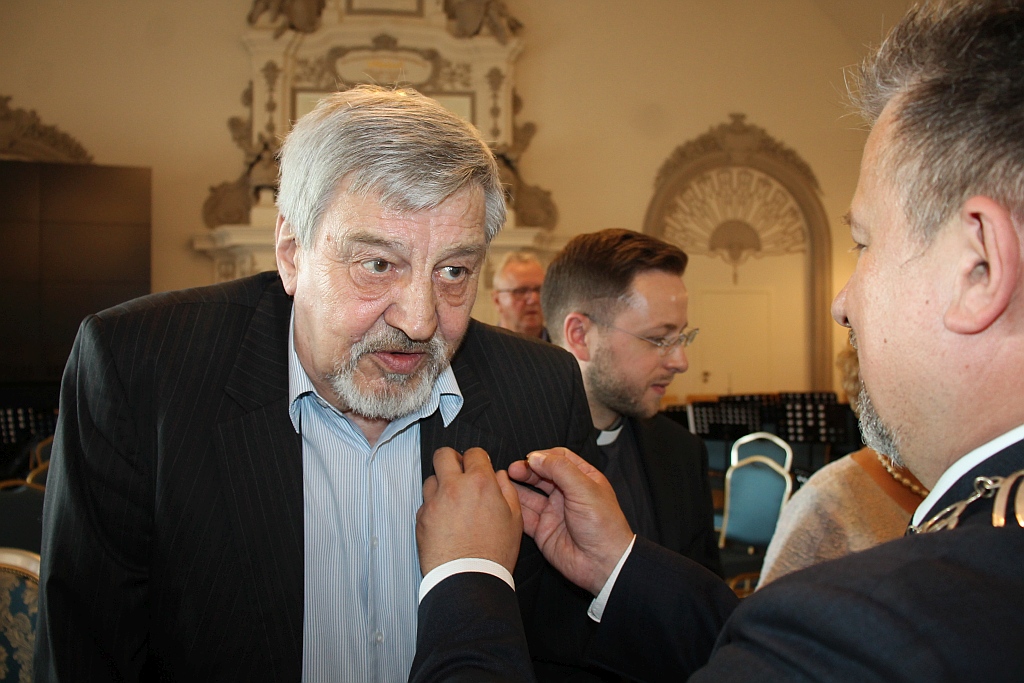Waldemar Krzystek honorowym obywatelem Legnicy           
